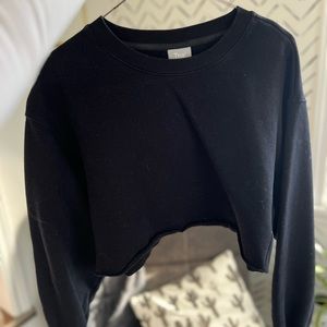 Aritzia Cozy TNA - Size S - Cropped Black Sweater